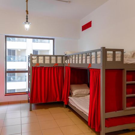 Lunar Hostel - Jbr Dubaj Kültér fotó