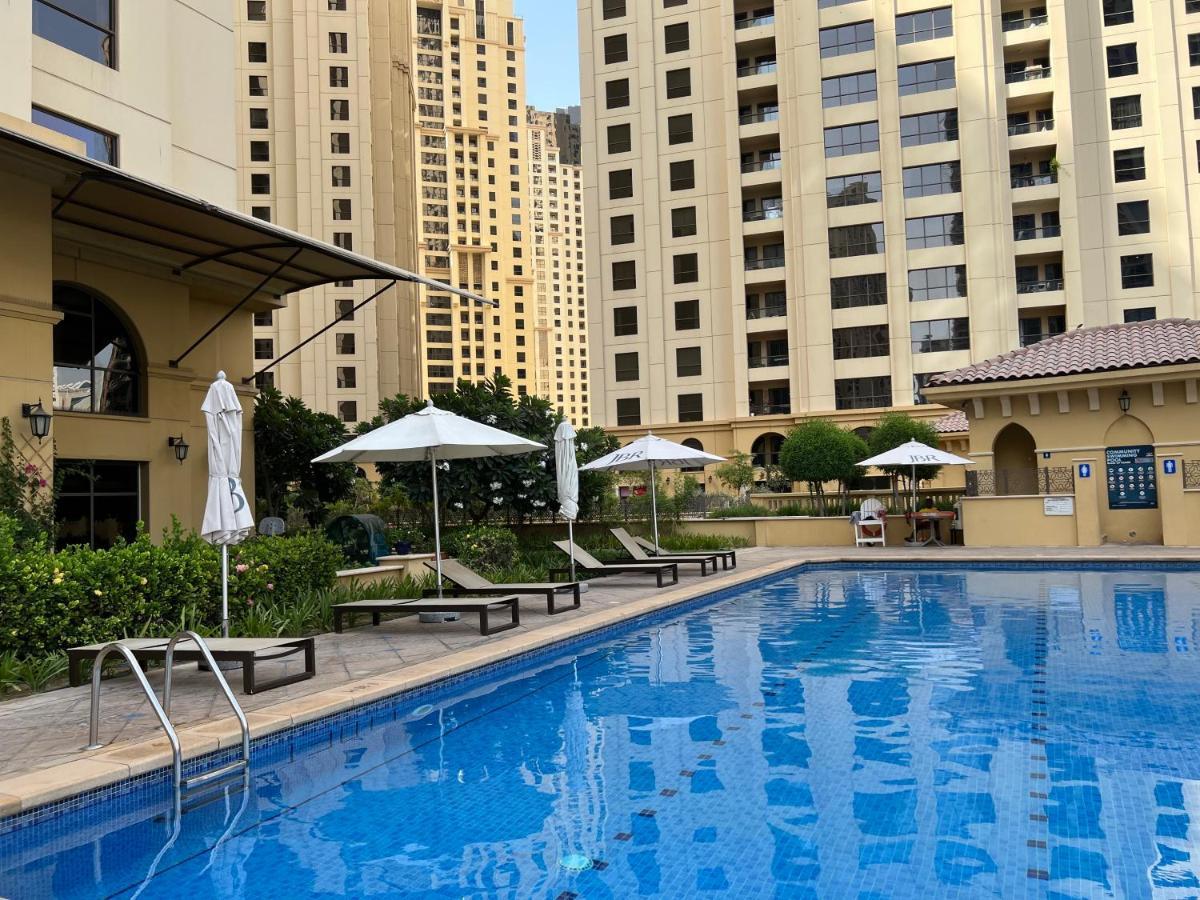 Lunar Hostel - Jbr Dubaj Kültér fotó
