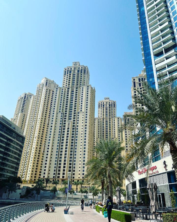 Lunar Hostel - Jbr Dubaj Kültér fotó