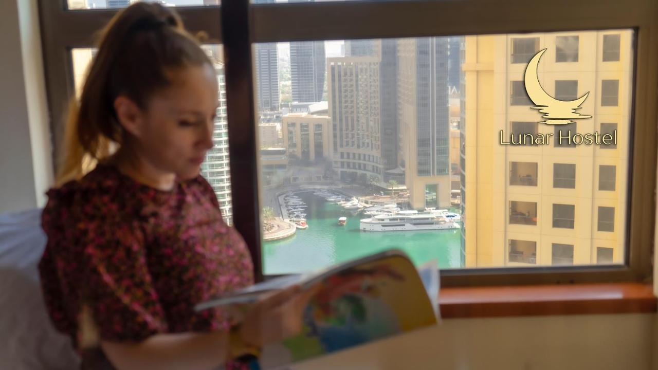 Lunar Hostel - Jbr Dubaj Kültér fotó