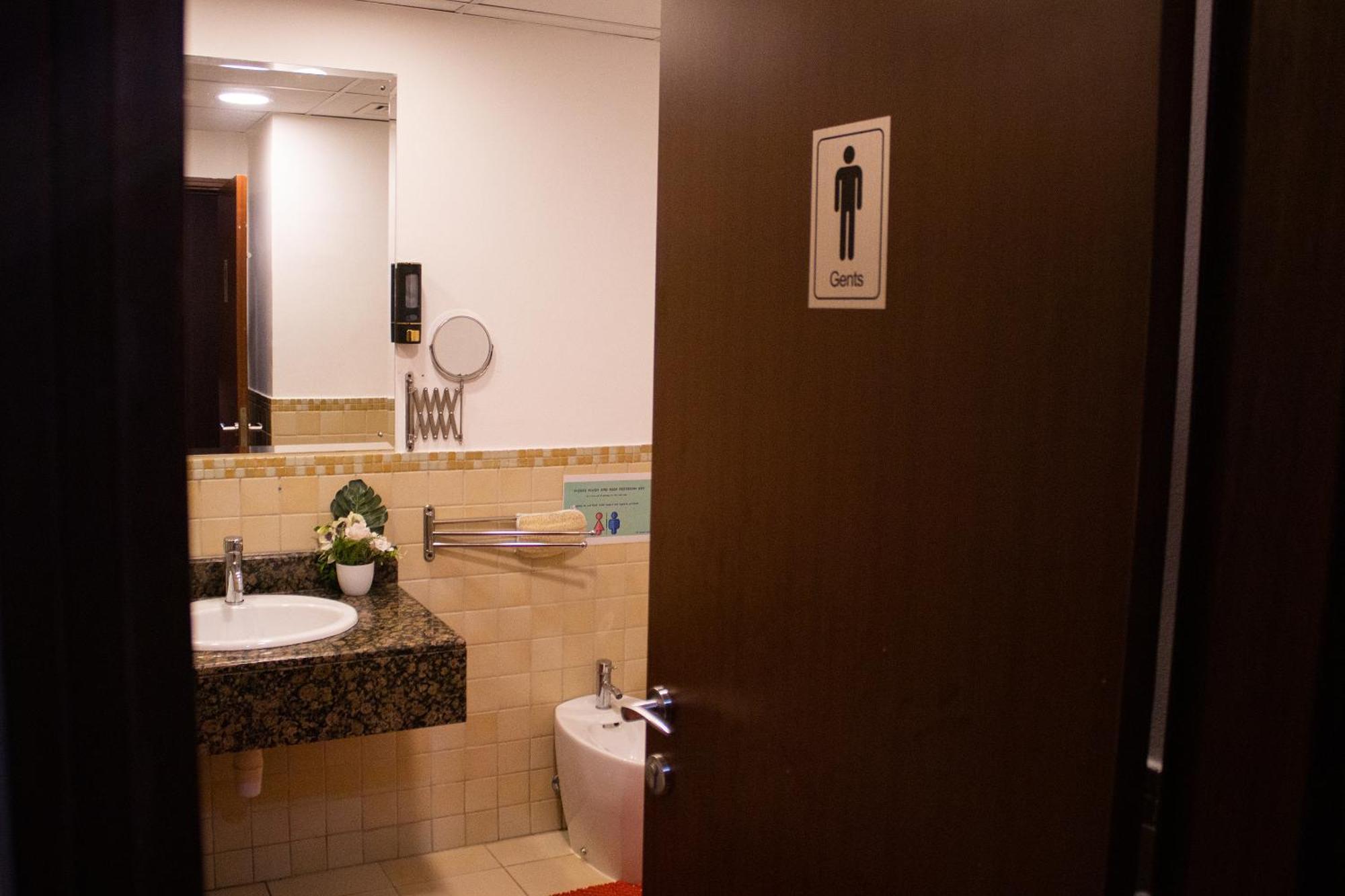 Lunar Hostel - Jbr Dubaj Kültér fotó