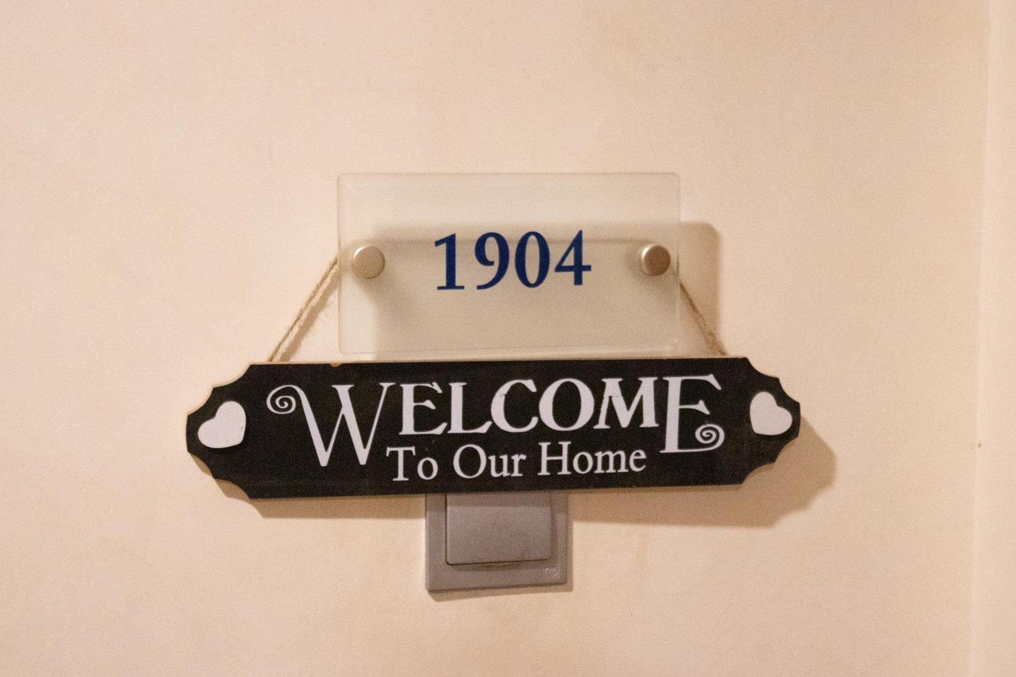 Lunar Hostel - Jbr Dubaj Kültér fotó