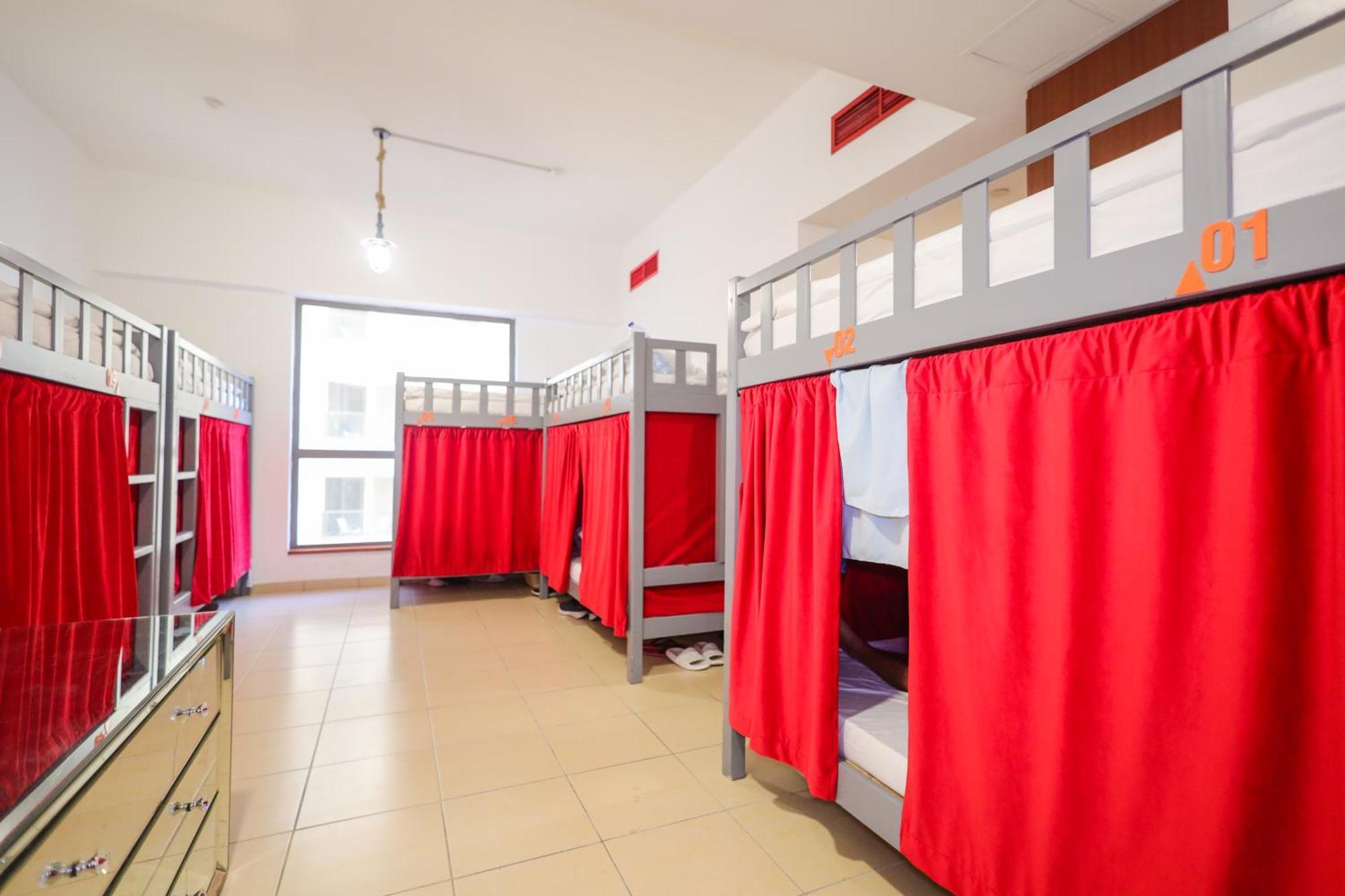 Lunar Hostel - Jbr Dubaj Kültér fotó