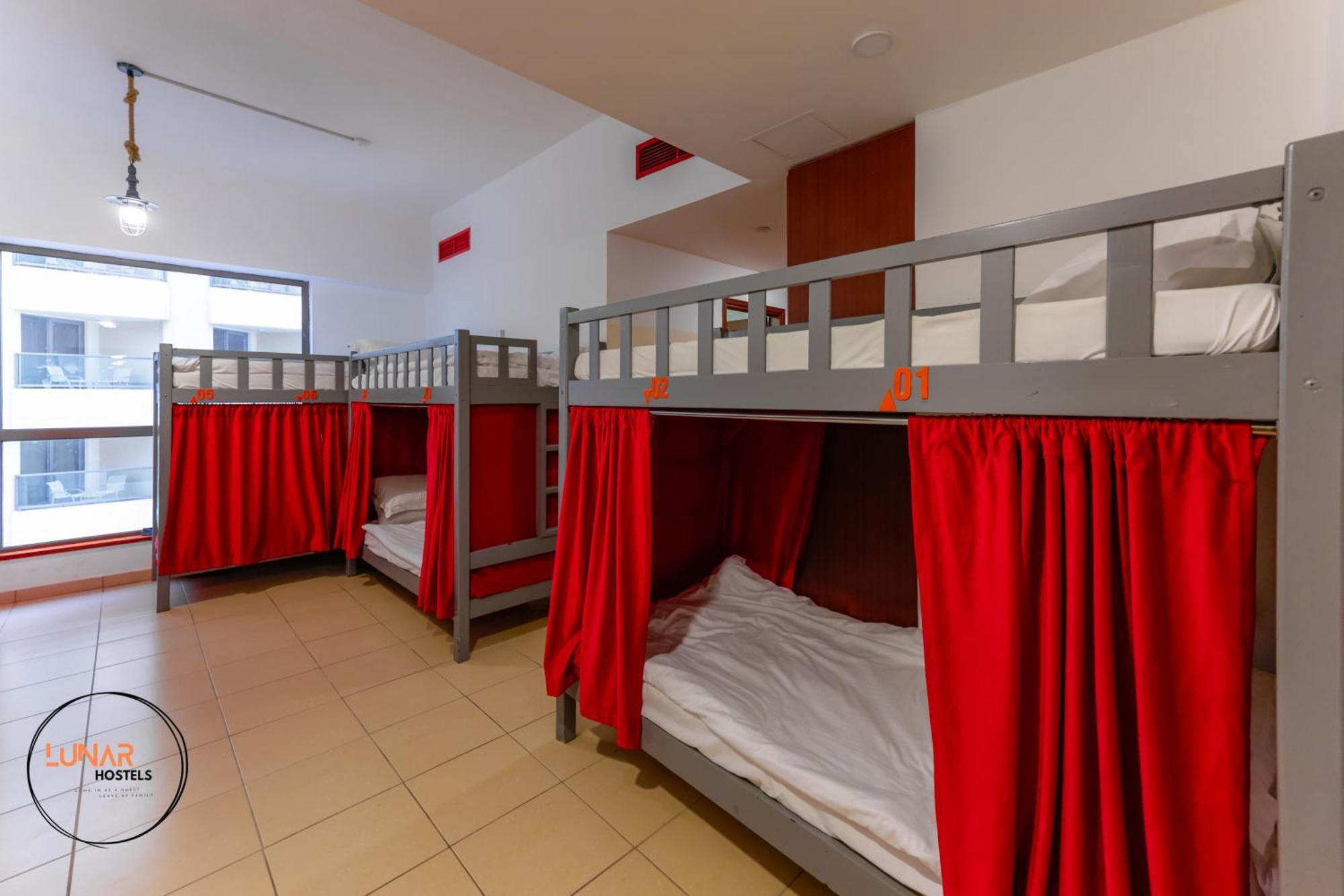 Lunar Hostel - Jbr Dubaj Kültér fotó