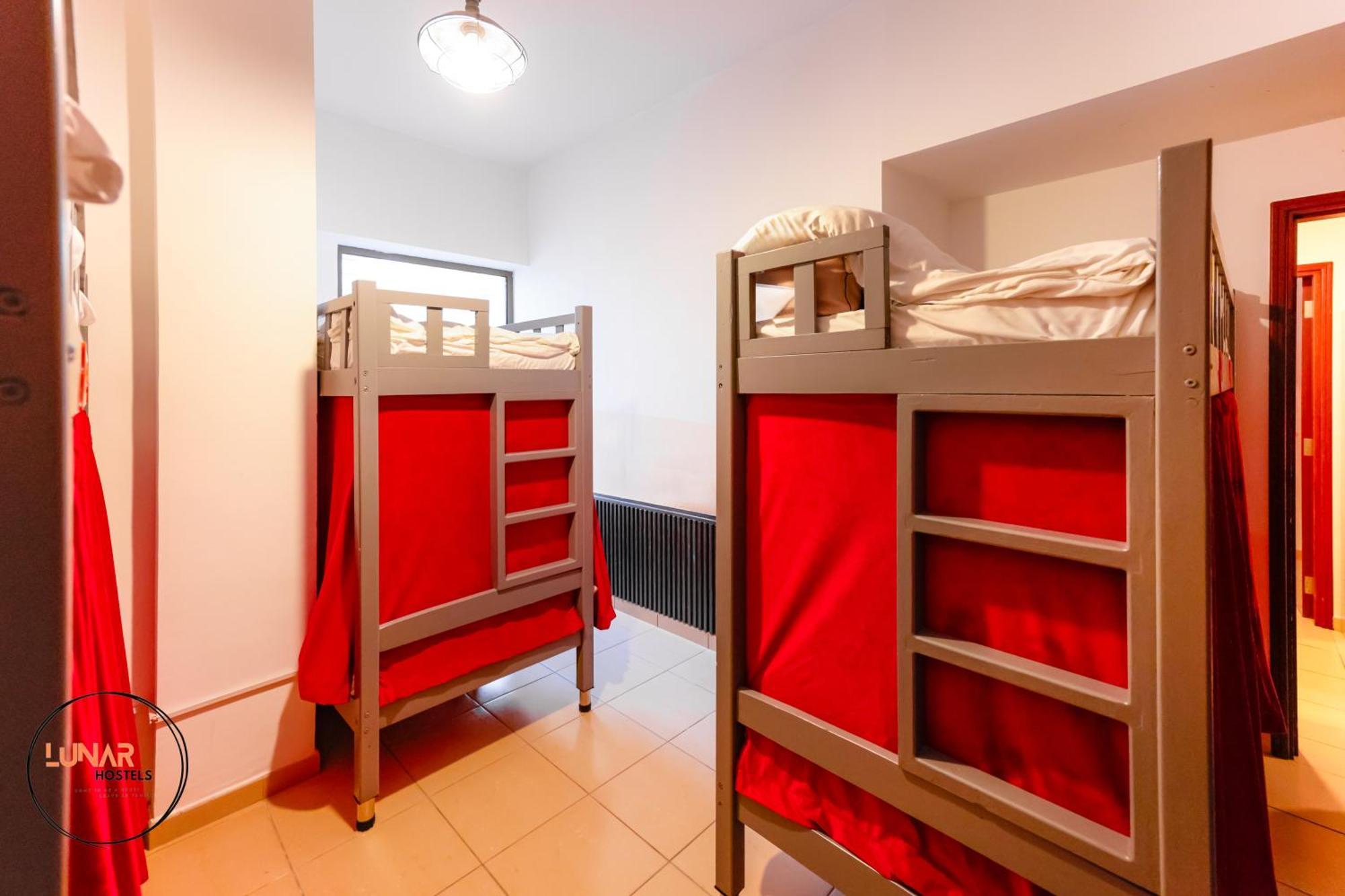 Lunar Hostel - Jbr Dubaj Kültér fotó