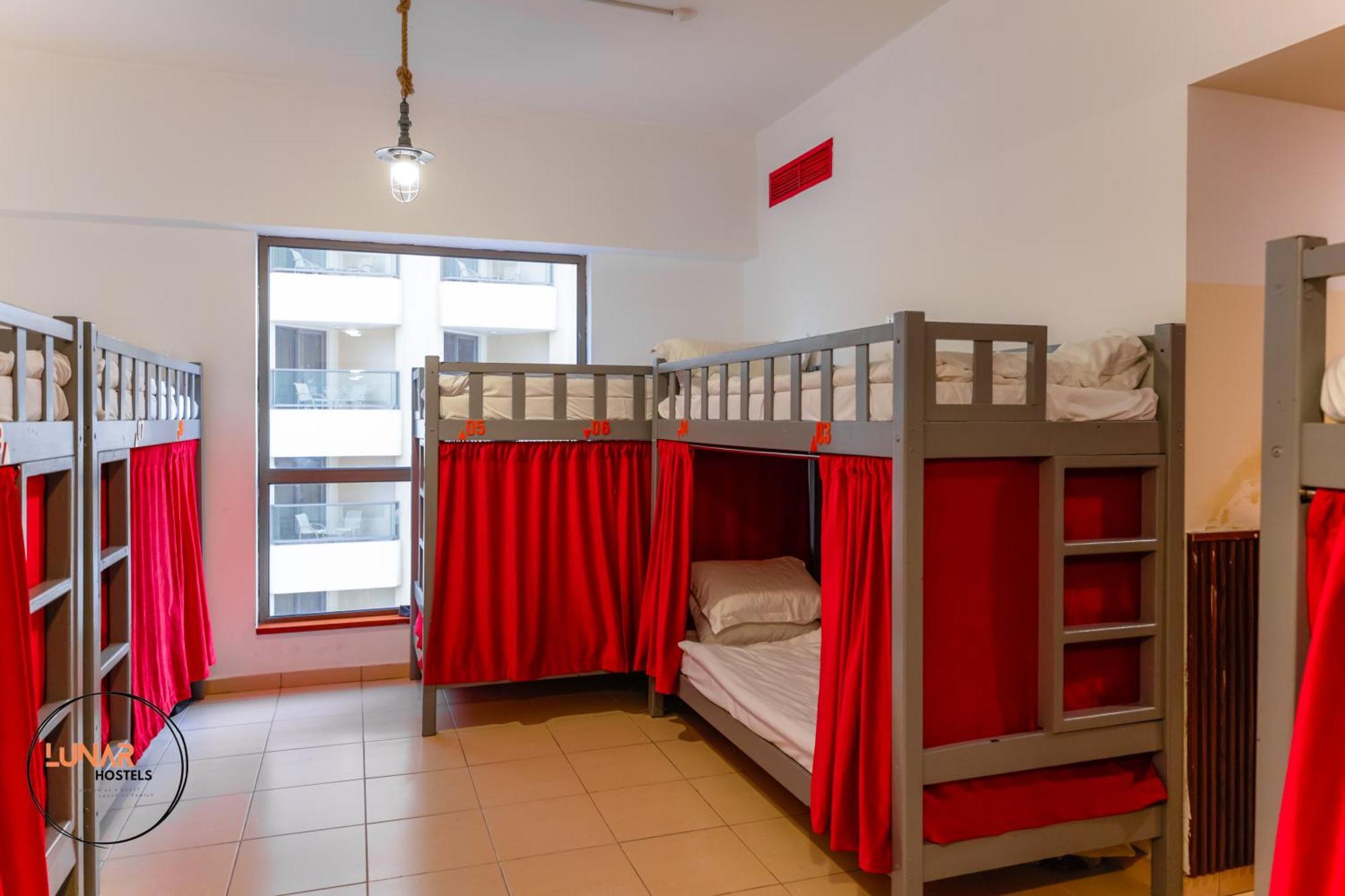 Lunar Hostel - Jbr Dubaj Kültér fotó